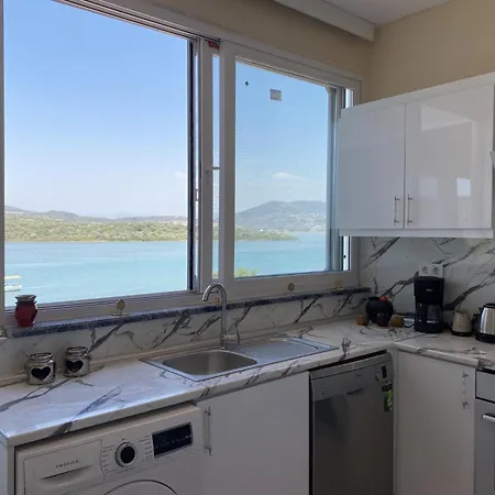 아파트 Stylish 2br Lagoon Views